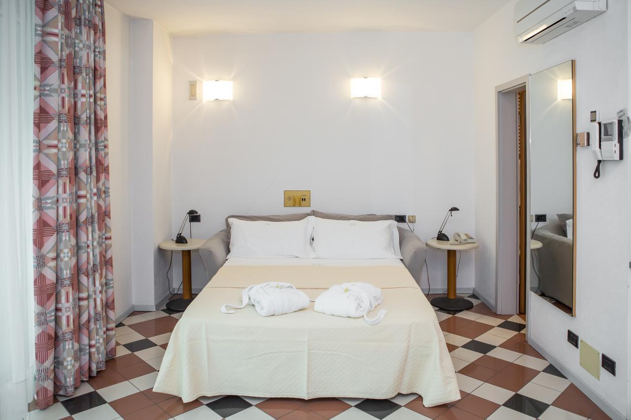 Aparthotel Piazzi House Sondrio Exterior foto